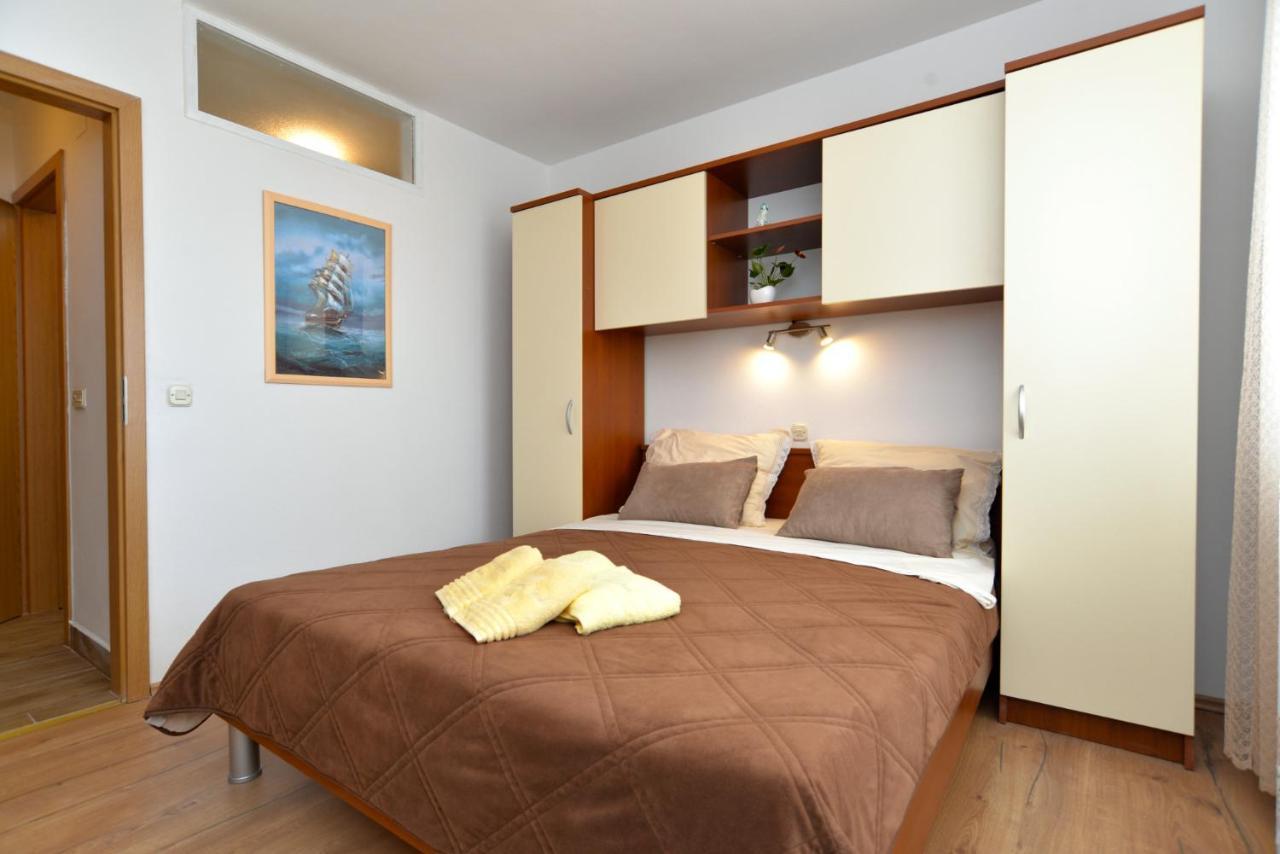 Apartments Violete 742 พูลา ภายนอก รูปภาพ