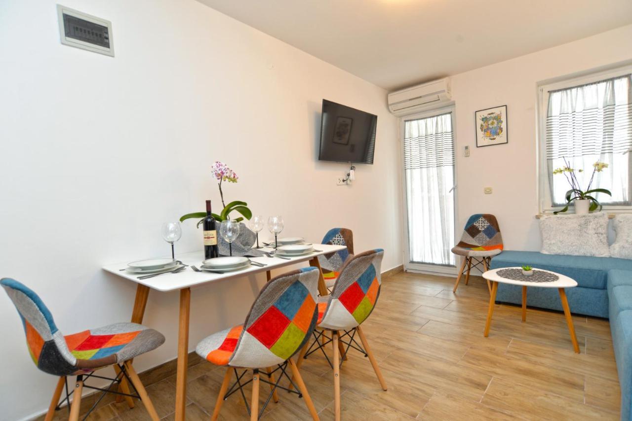 Apartments Violete 742 พูลา ภายนอก รูปภาพ