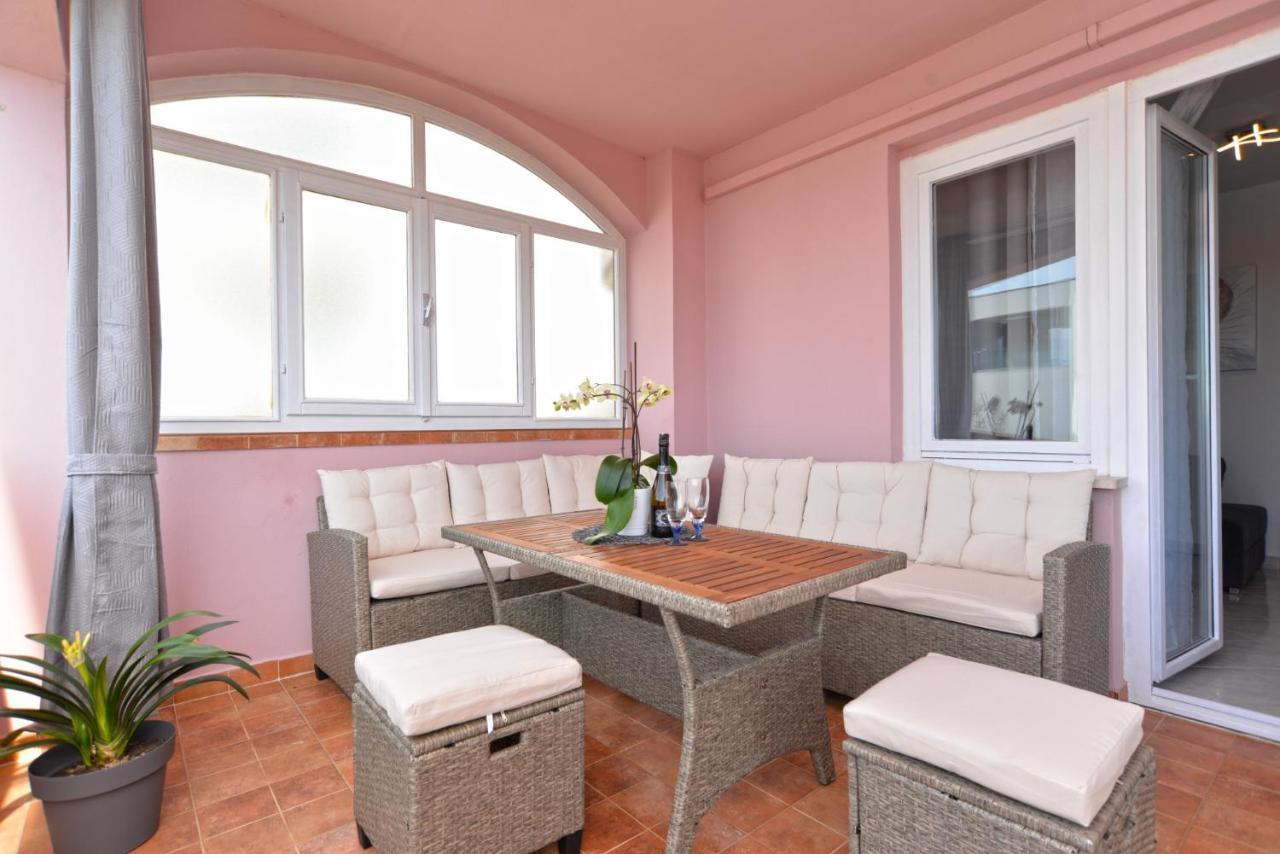 Apartments Violete 742 พูลา ภายนอก รูปภาพ