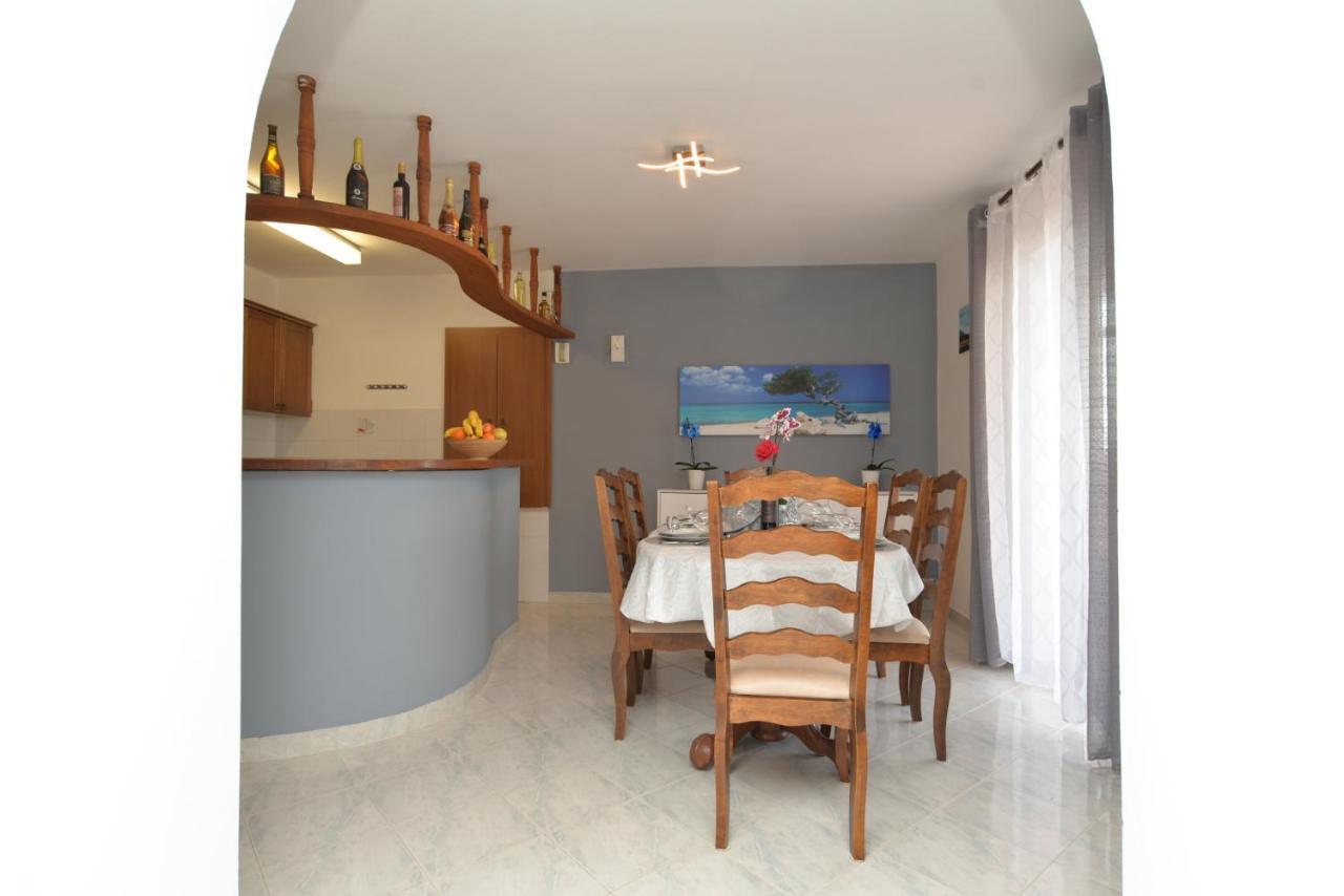 Apartments Violete 742 พูลา ภายนอก รูปภาพ