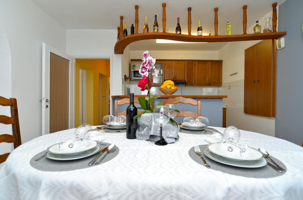Apartments Violete 742 พูลา ภายนอก รูปภาพ
