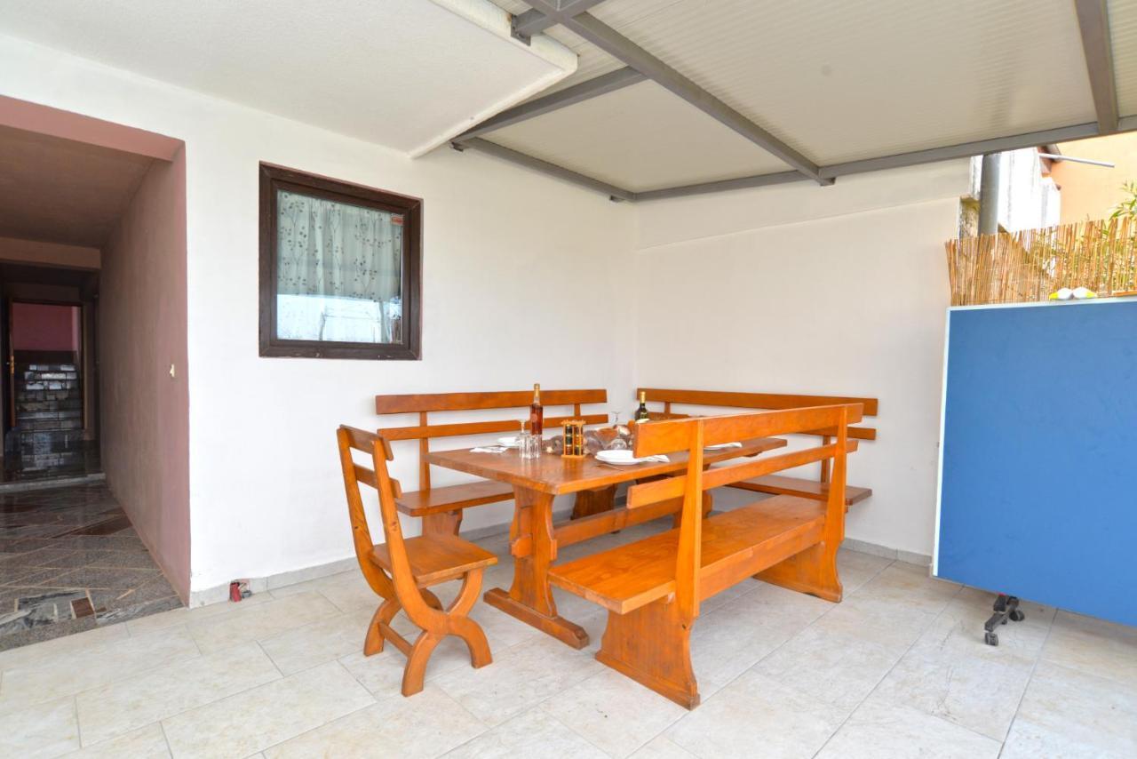 Apartments Violete 742 พูลา ภายนอก รูปภาพ